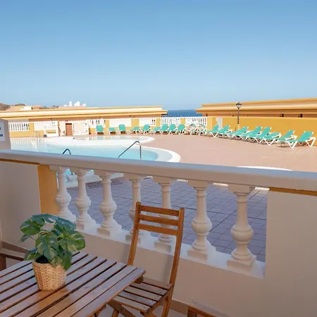 アパート Ablancas - *